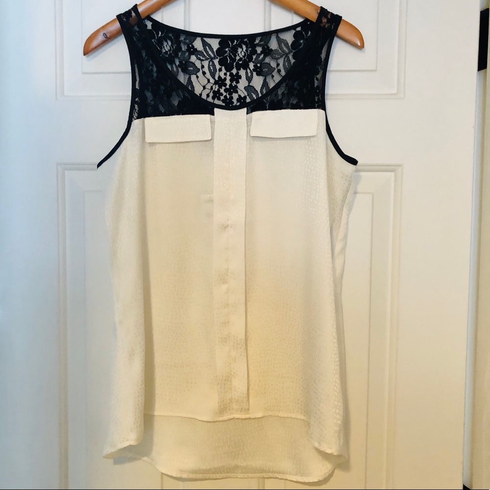 Express black and white dressy top size M